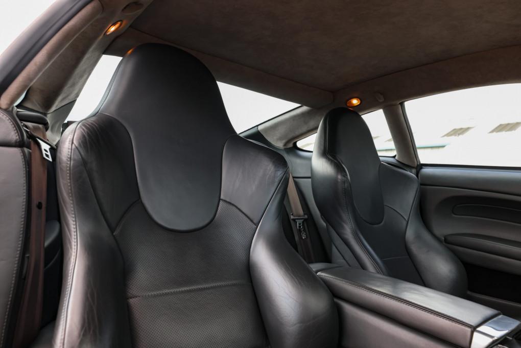 2006 Aston Martin Vanquish