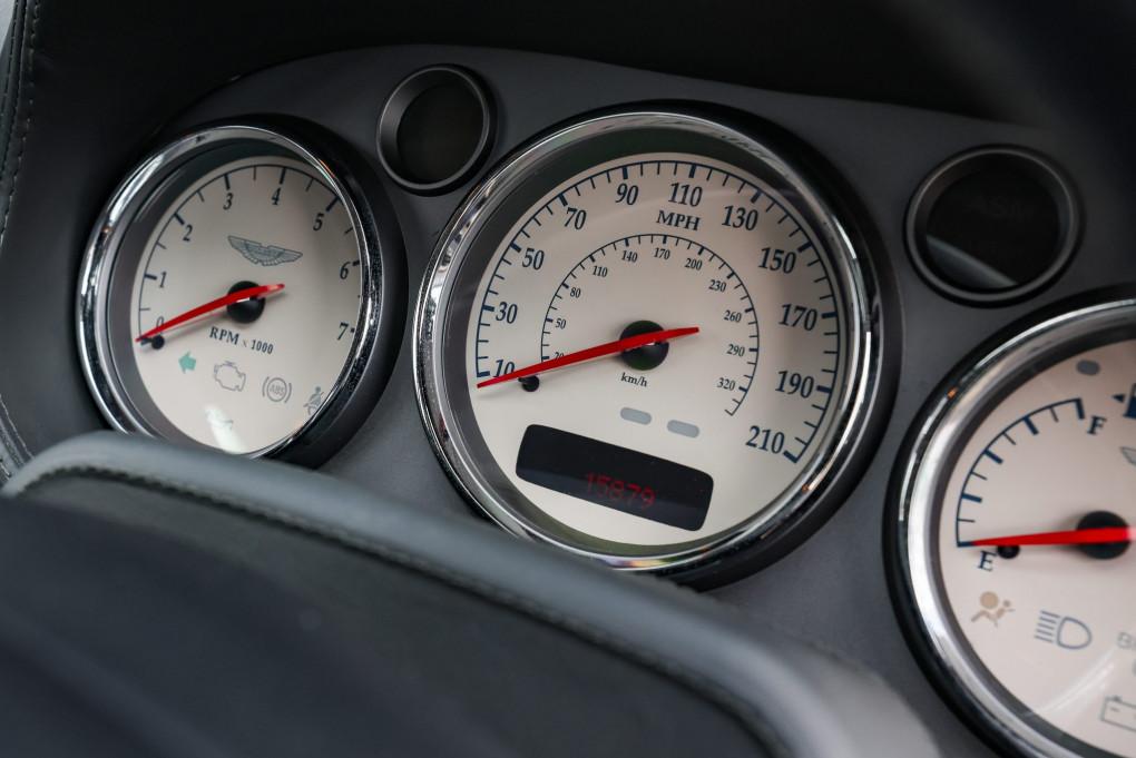 2006 Aston Martin Vanquish