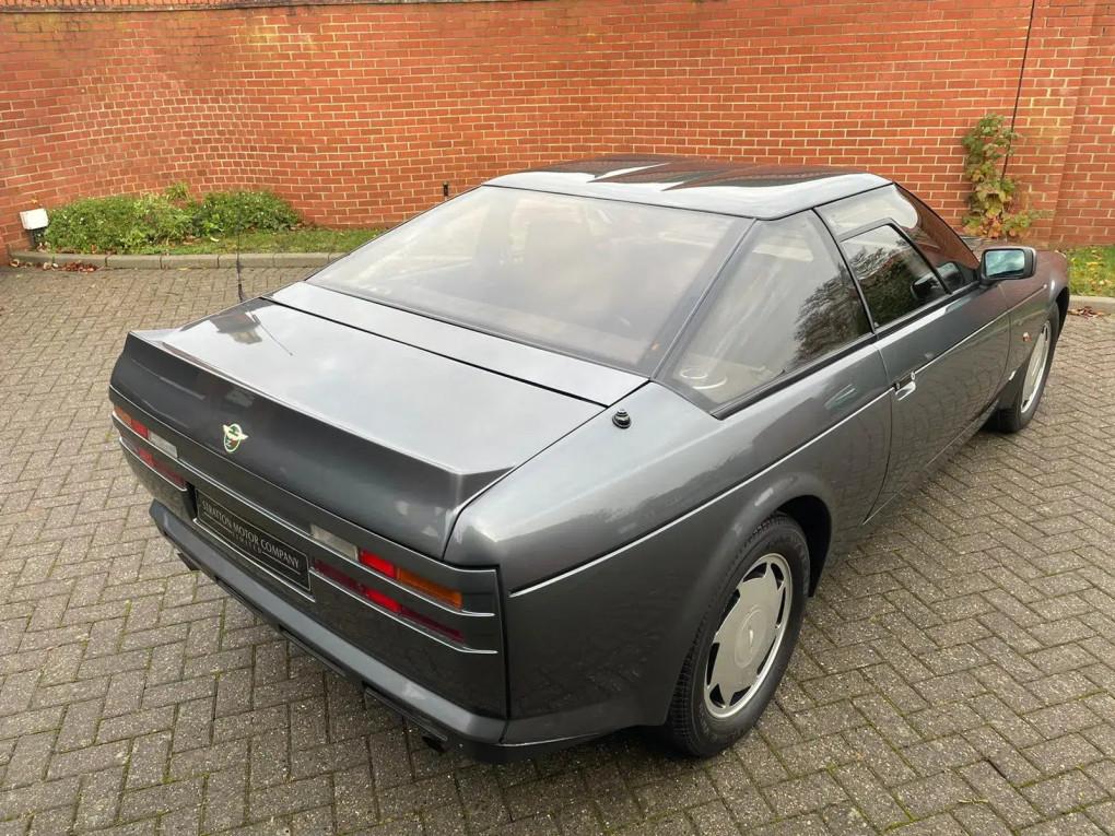 1986 Aston Martin Vantage