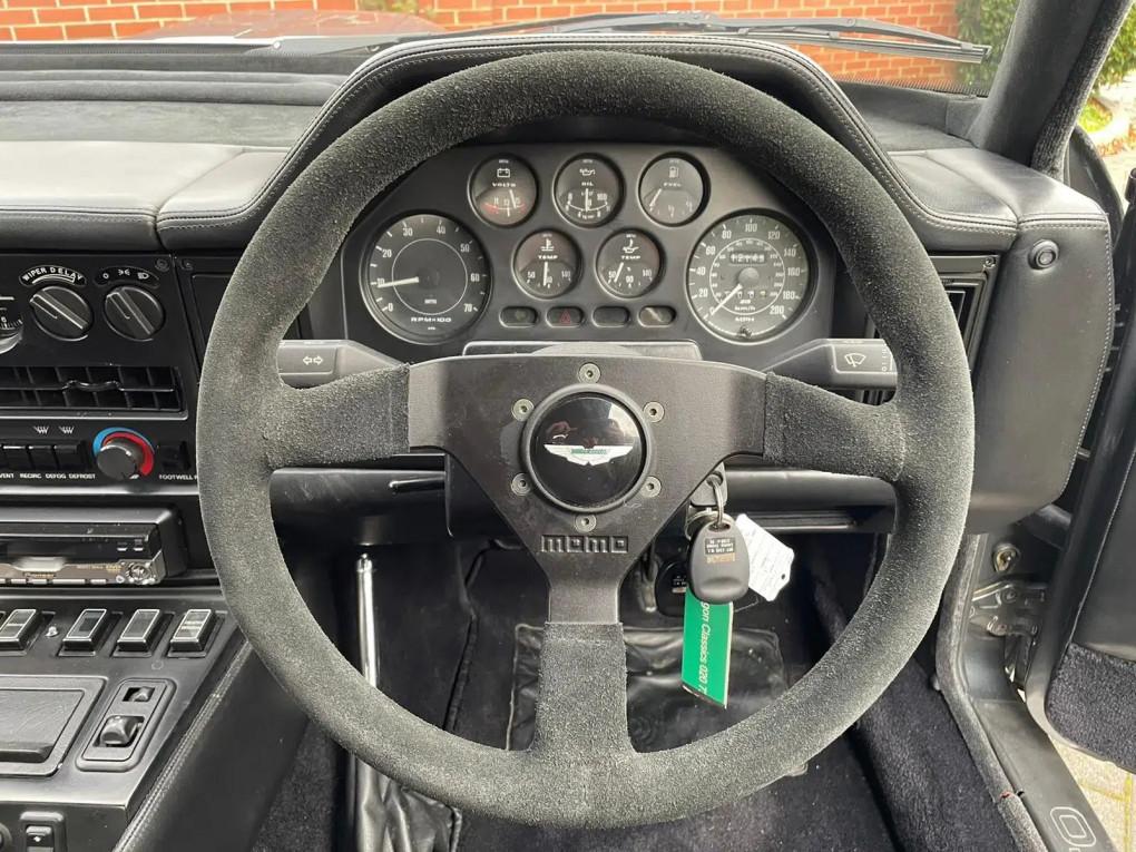 1986 Aston Martin Vantage