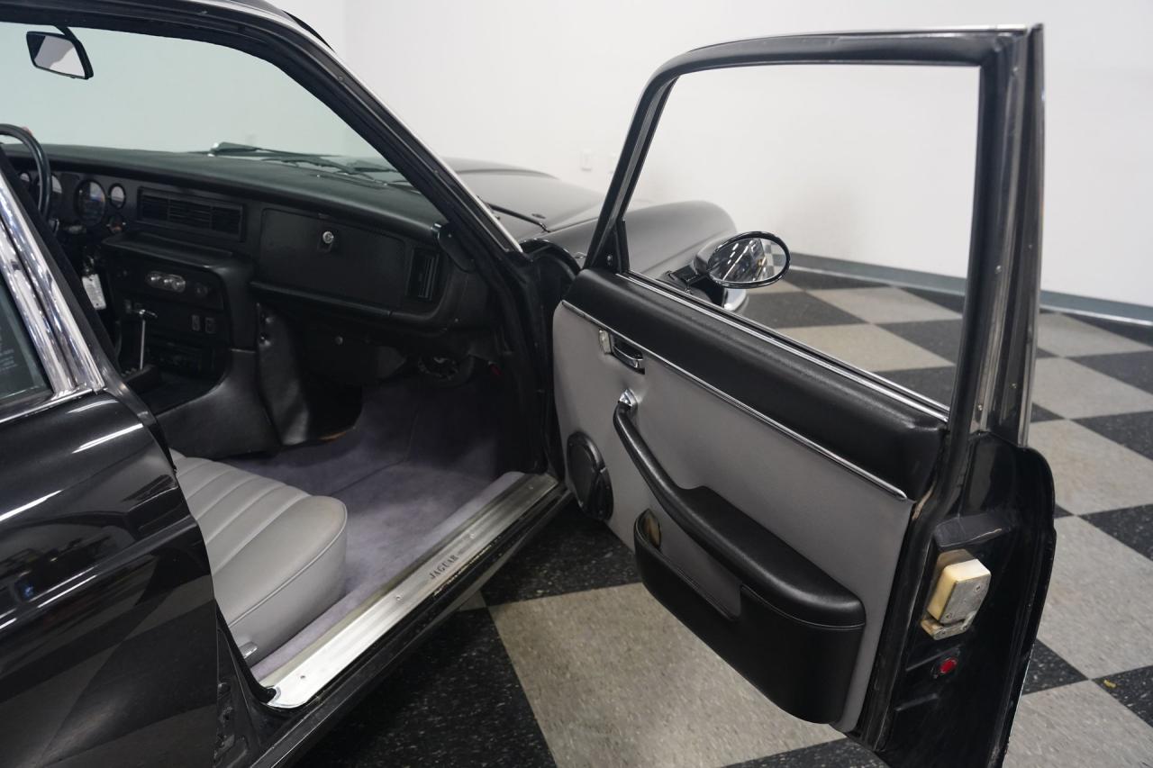 1983 Jaguar XJ6 Restomod