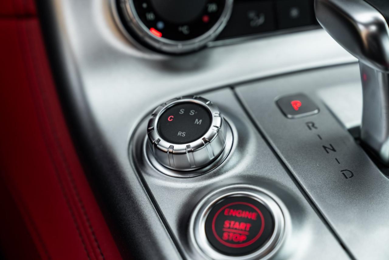 2010 Mercedes - Benz SLS AMG