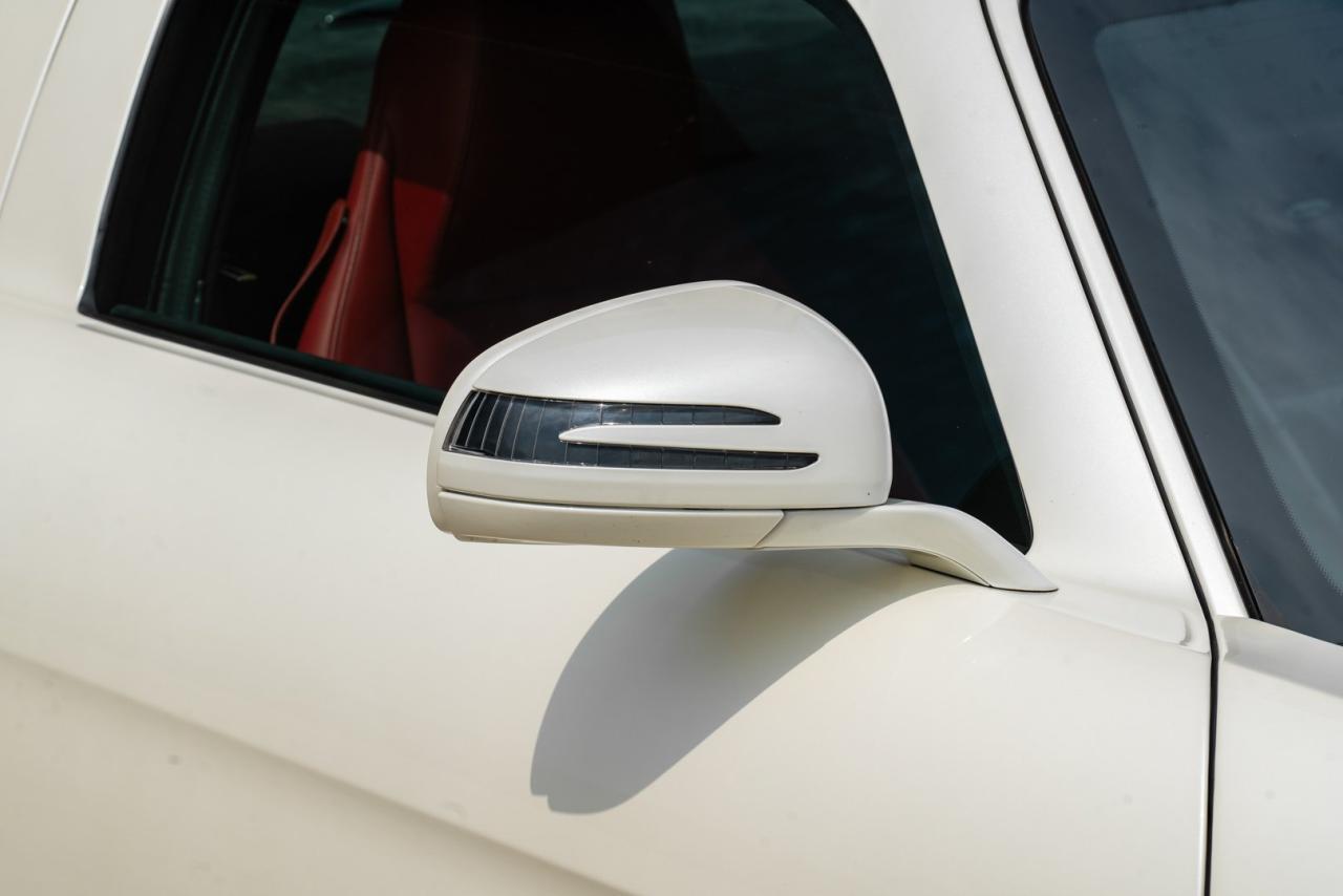 2010 Mercedes - Benz SLS AMG