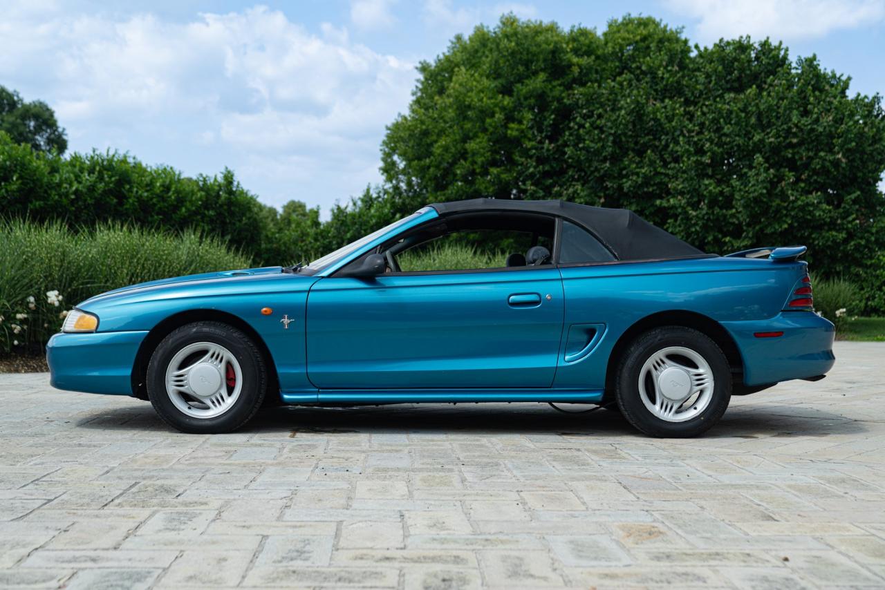 1994 Ford MUSTANG CABRIOLET