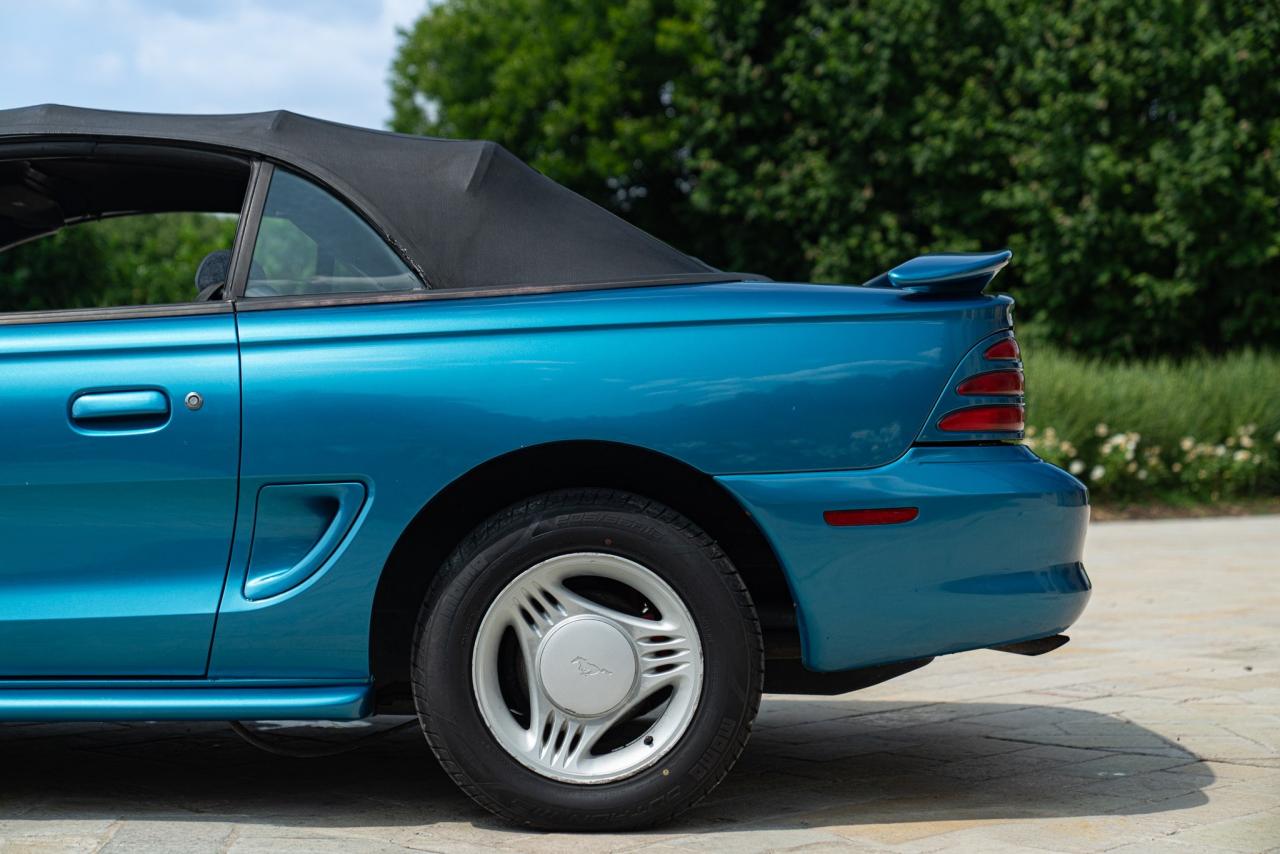 1994 Ford MUSTANG CABRIOLET