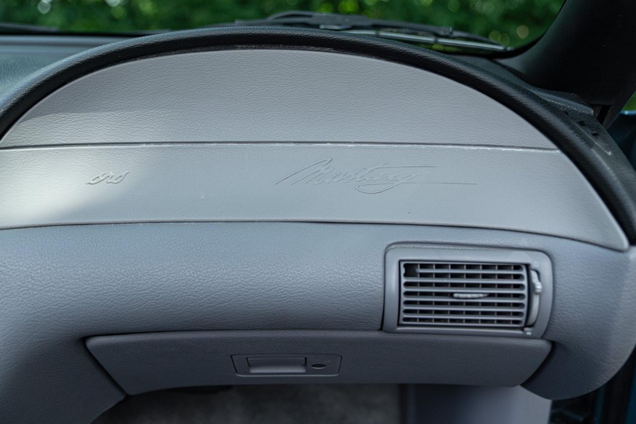 1994 Ford MUSTANG CABRIOLET