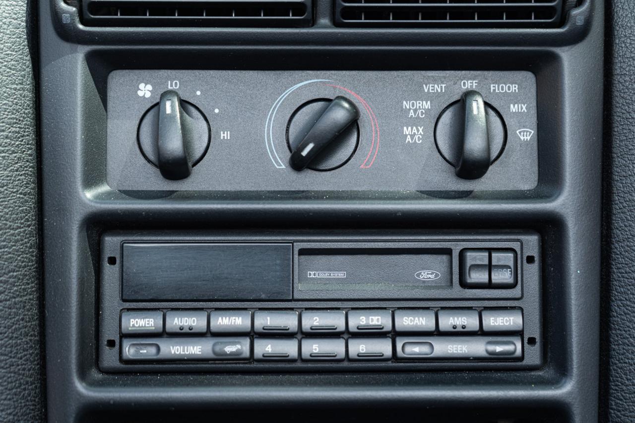 1994 Ford MUSTANG CABRIOLET