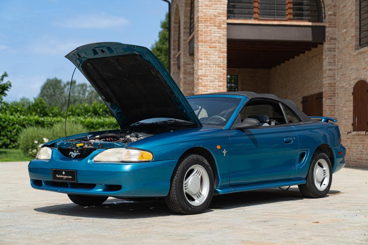 1994 Ford MUSTANG CABRIOLET