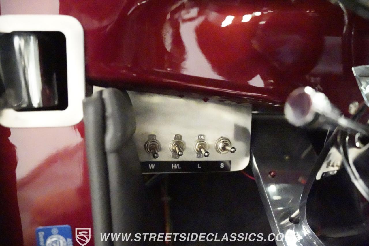 1932 Ford Victoria Streetrod