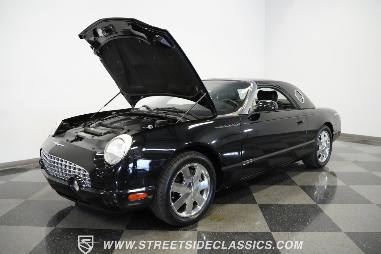 2002 Ford Thunderbird