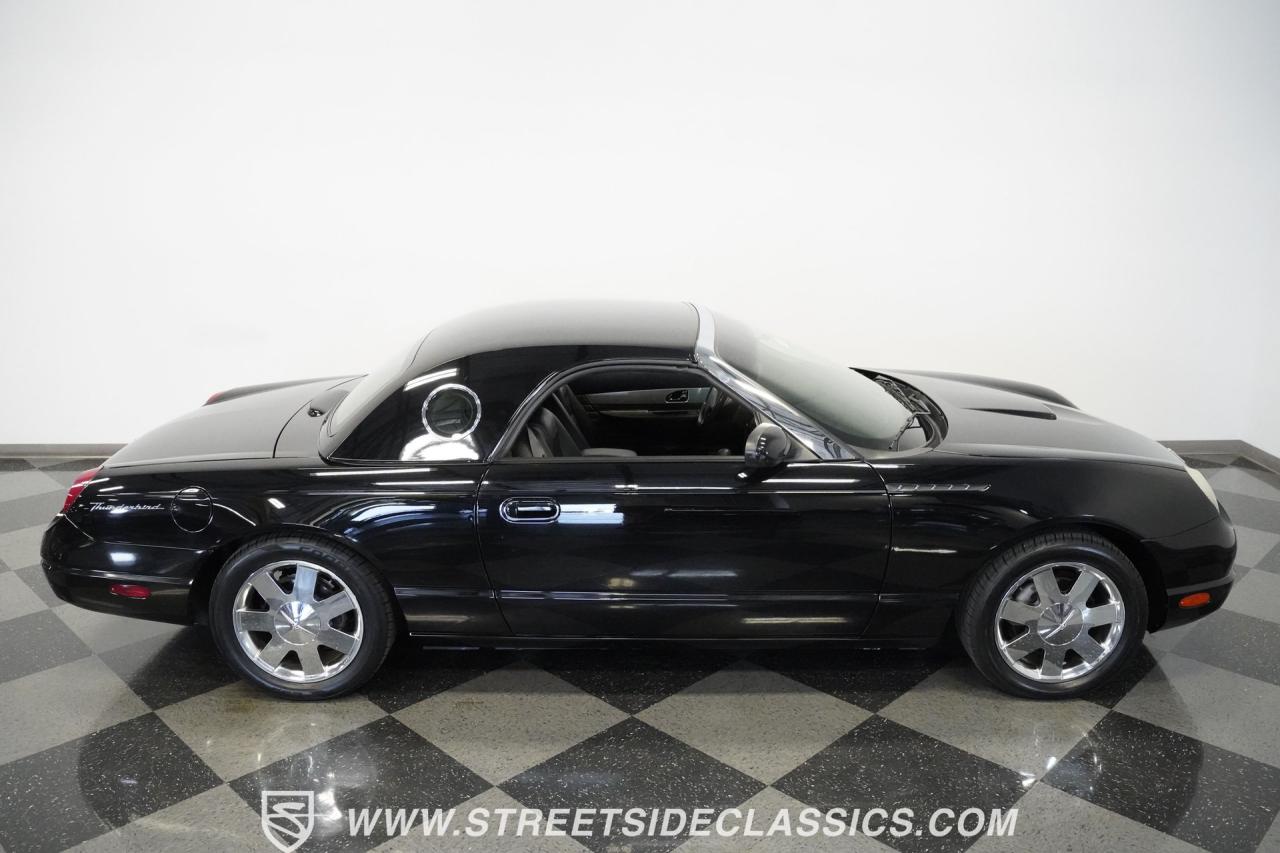 2002 Ford Thunderbird