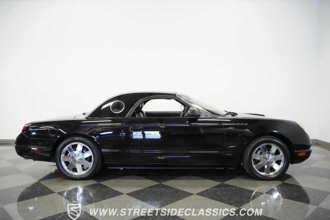 2002 Ford Thunderbird