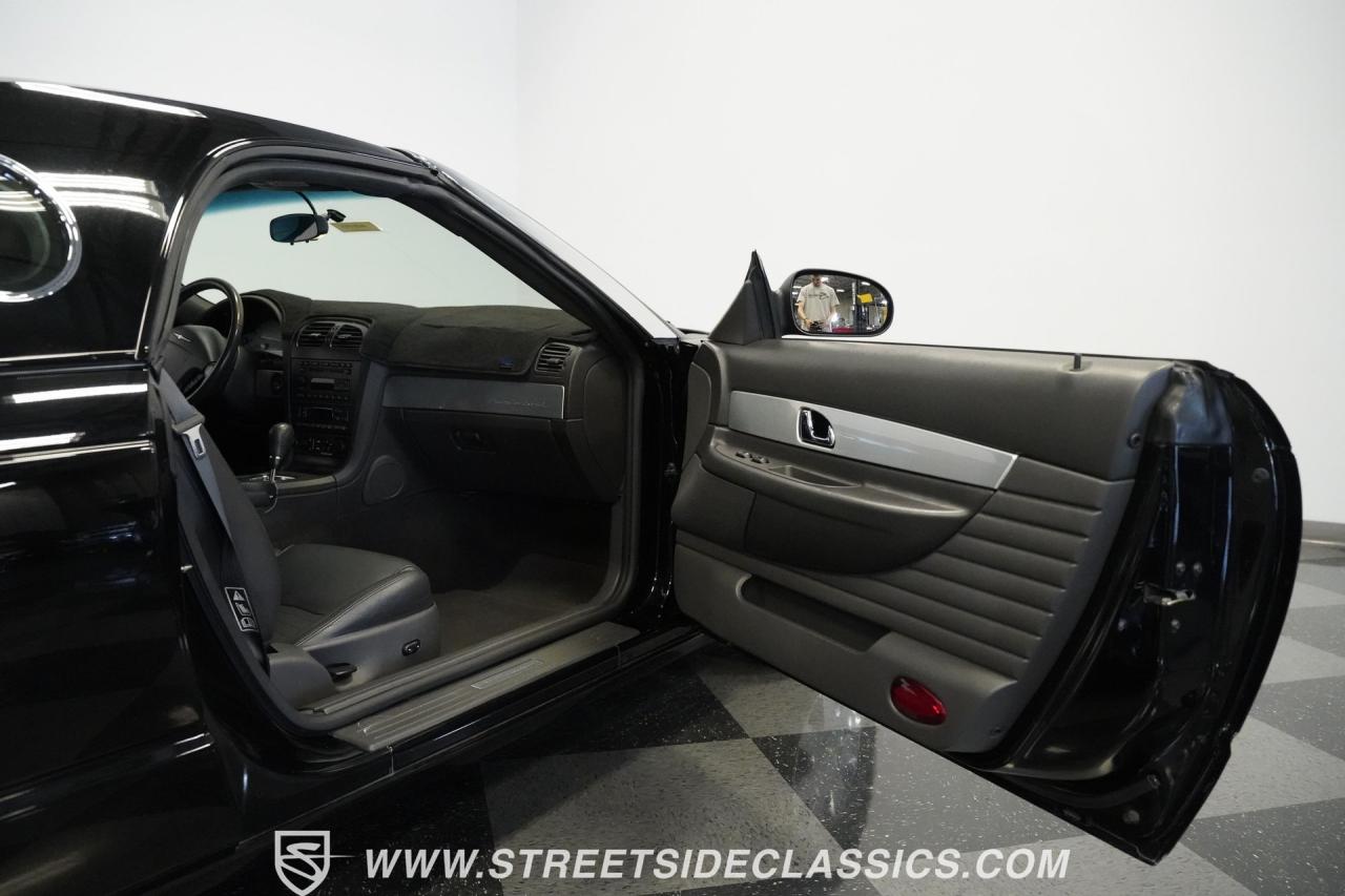 2002 Ford Thunderbird