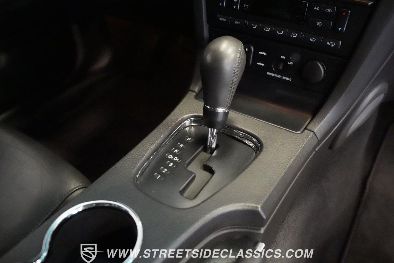 2002 Ford Thunderbird