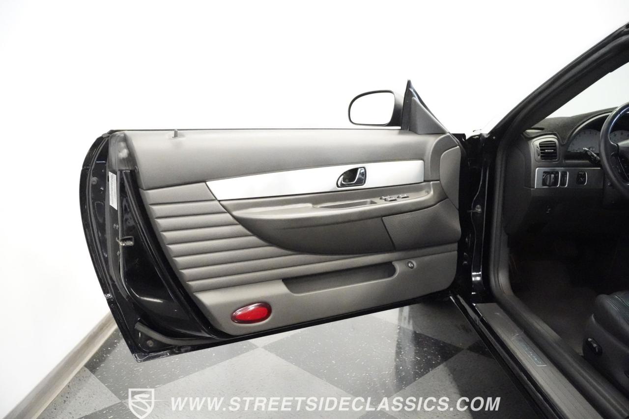 2002 Ford Thunderbird