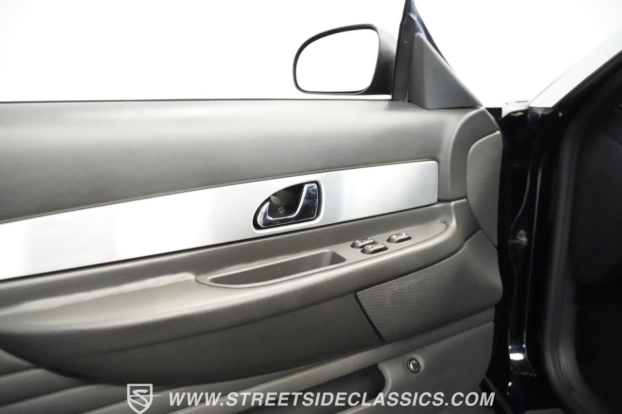 2002 Ford Thunderbird