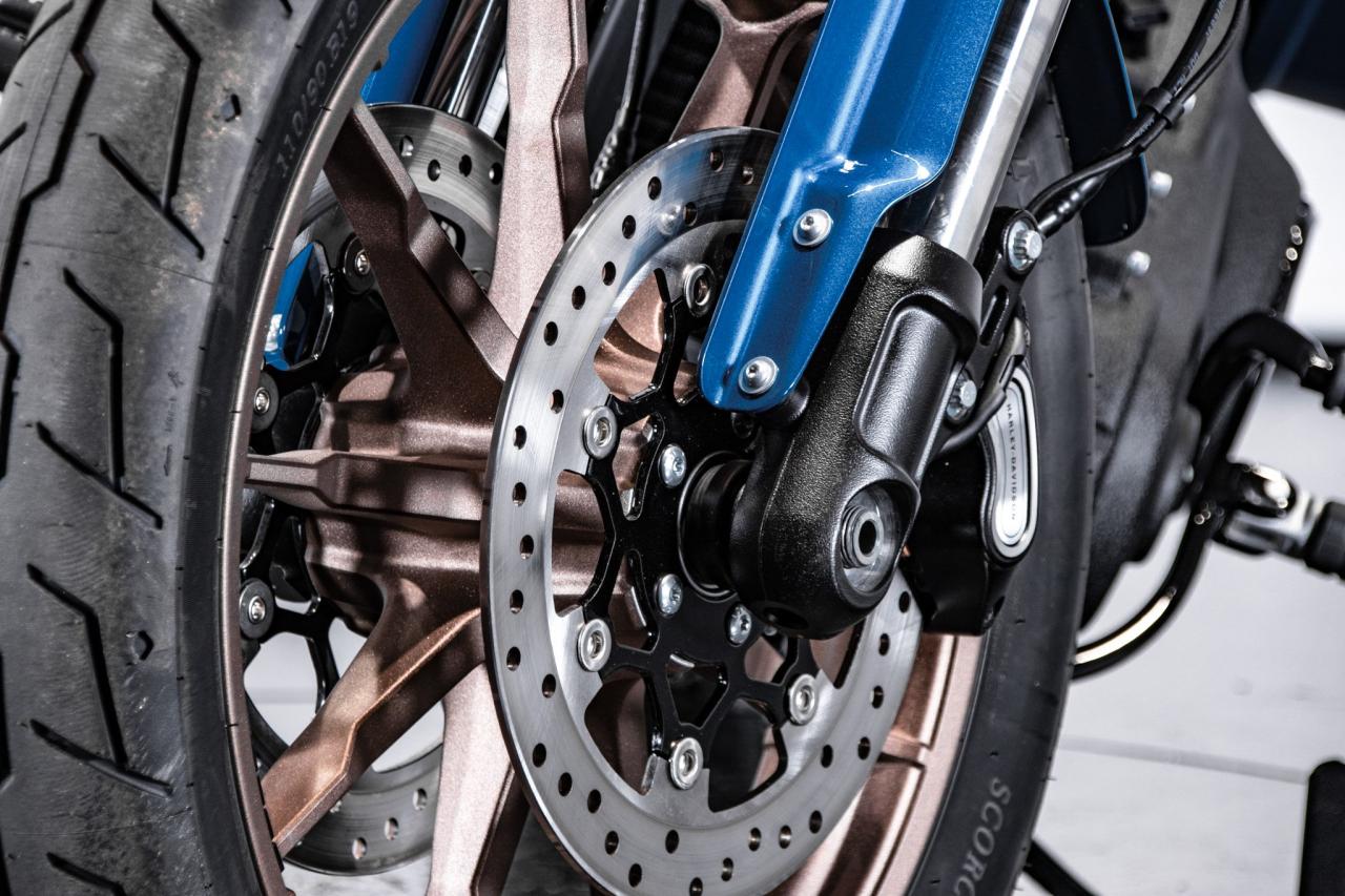 2023 Harley Davidson Low Rider ST - Fast Johnnie