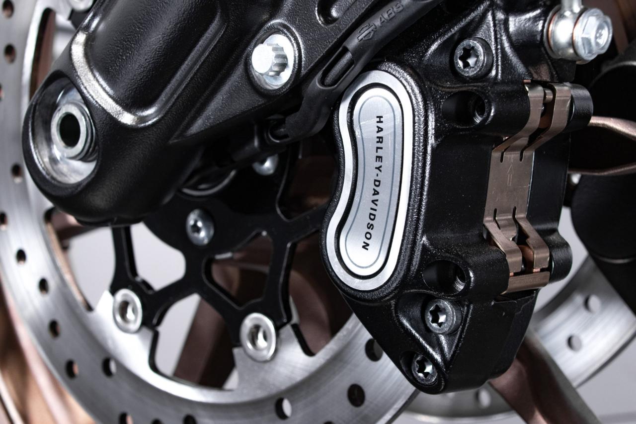 2023 Harley Davidson Low Rider ST - Fast Johnnie