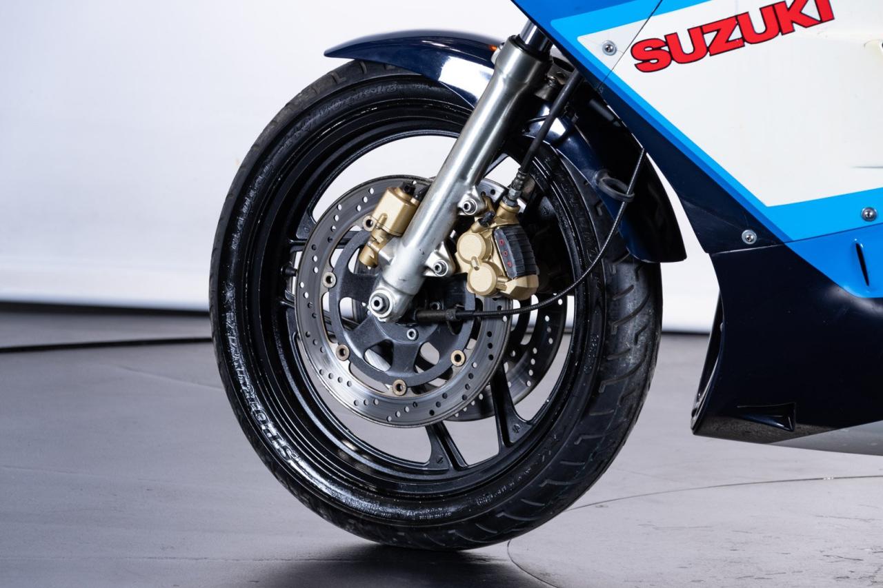 1986 Suzuki GSXR 1100&nbsp;&nbsp;&nbsp;