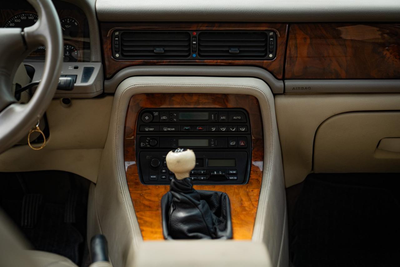 1995 Jaguar XJ6 3.2 MANUALE