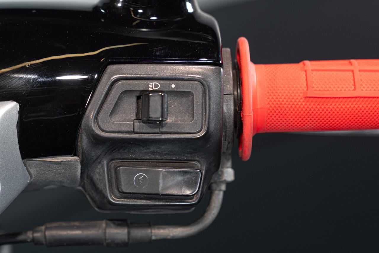 1997 Aprilia SR REPLICA LORIS CAPIROSSI