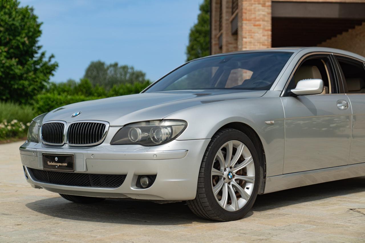 2005 BMW 745 D