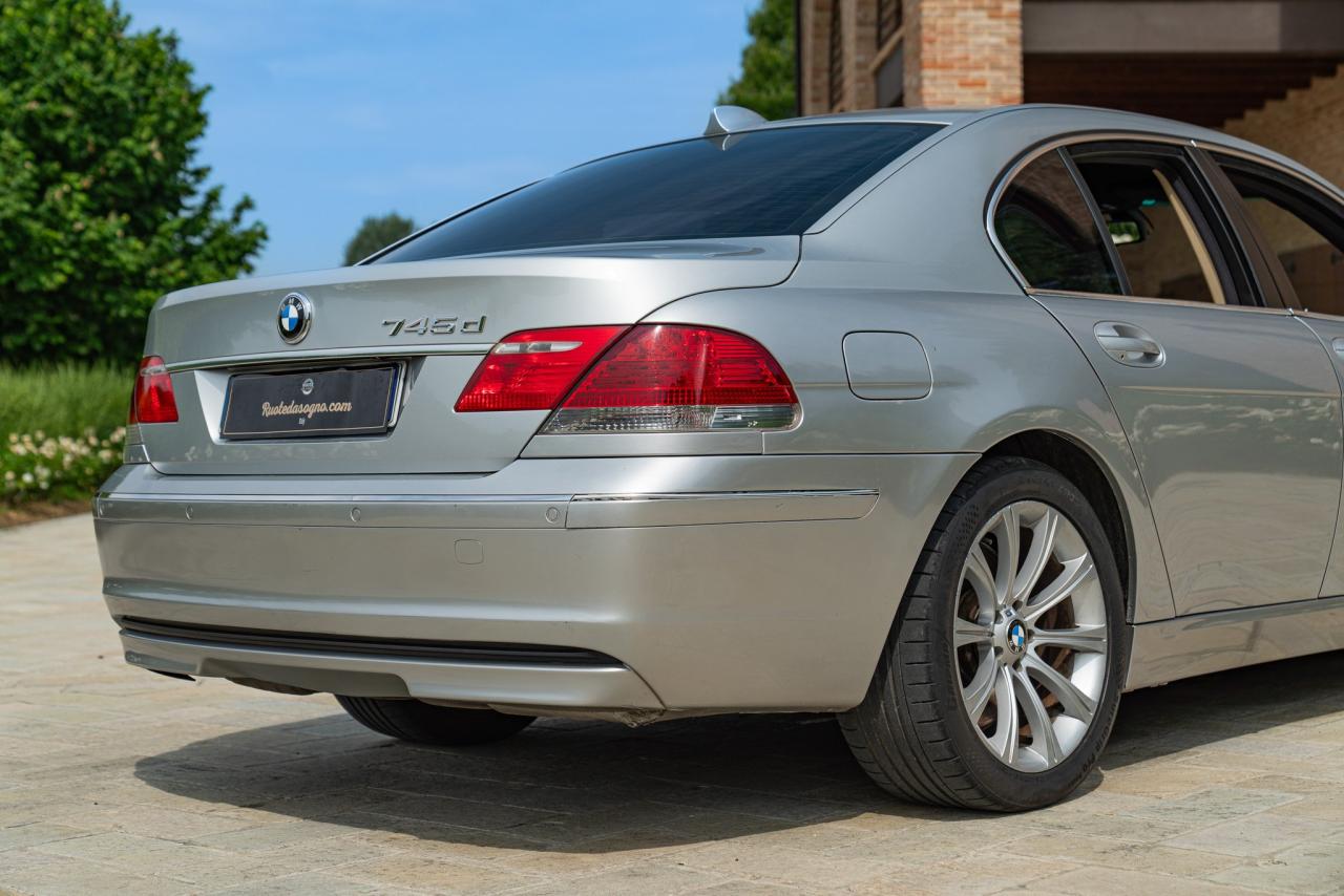 2005 BMW 745 D