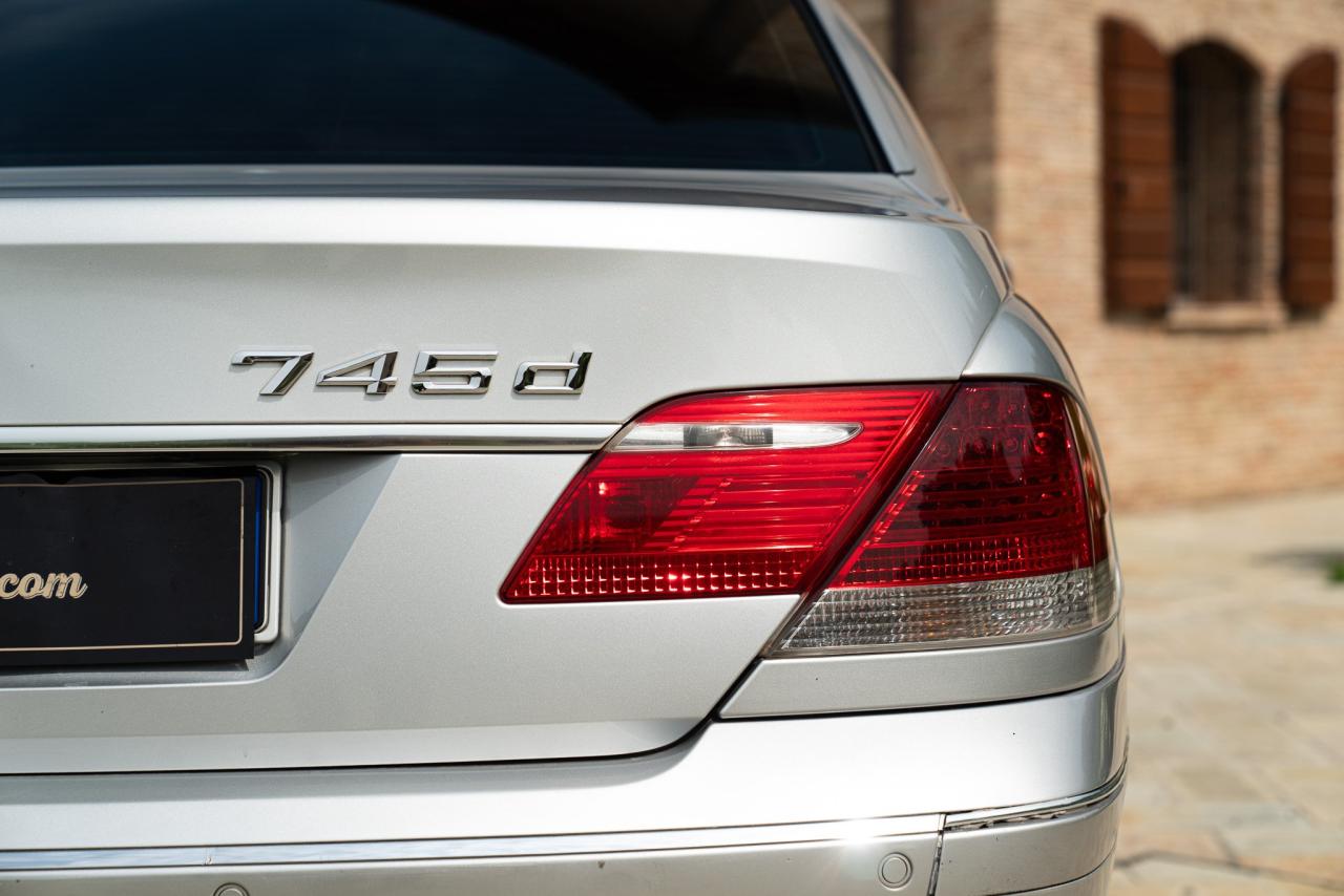 2005 BMW 745 D