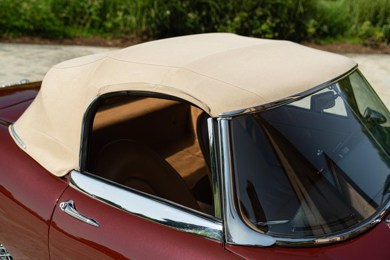 1964 Jaguar E-Type Roadster