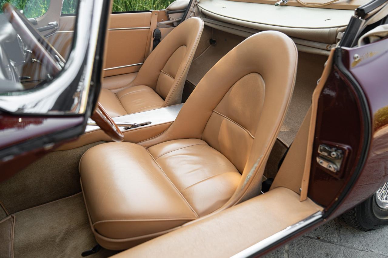 1964 Jaguar E-Type Roadster