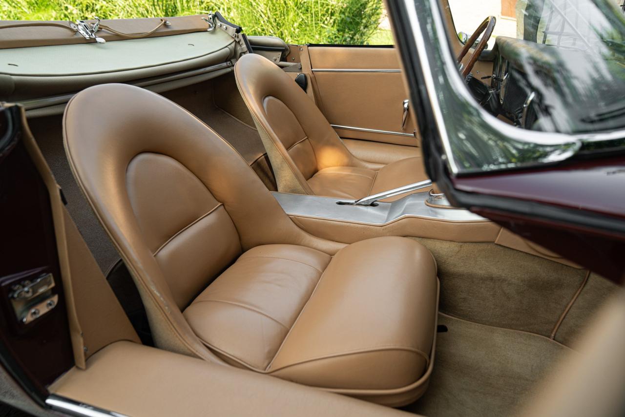 1964 Jaguar E-Type Roadster