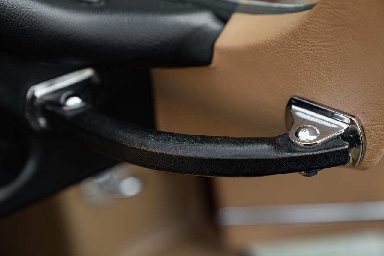 1964 Jaguar E-Type Roadster