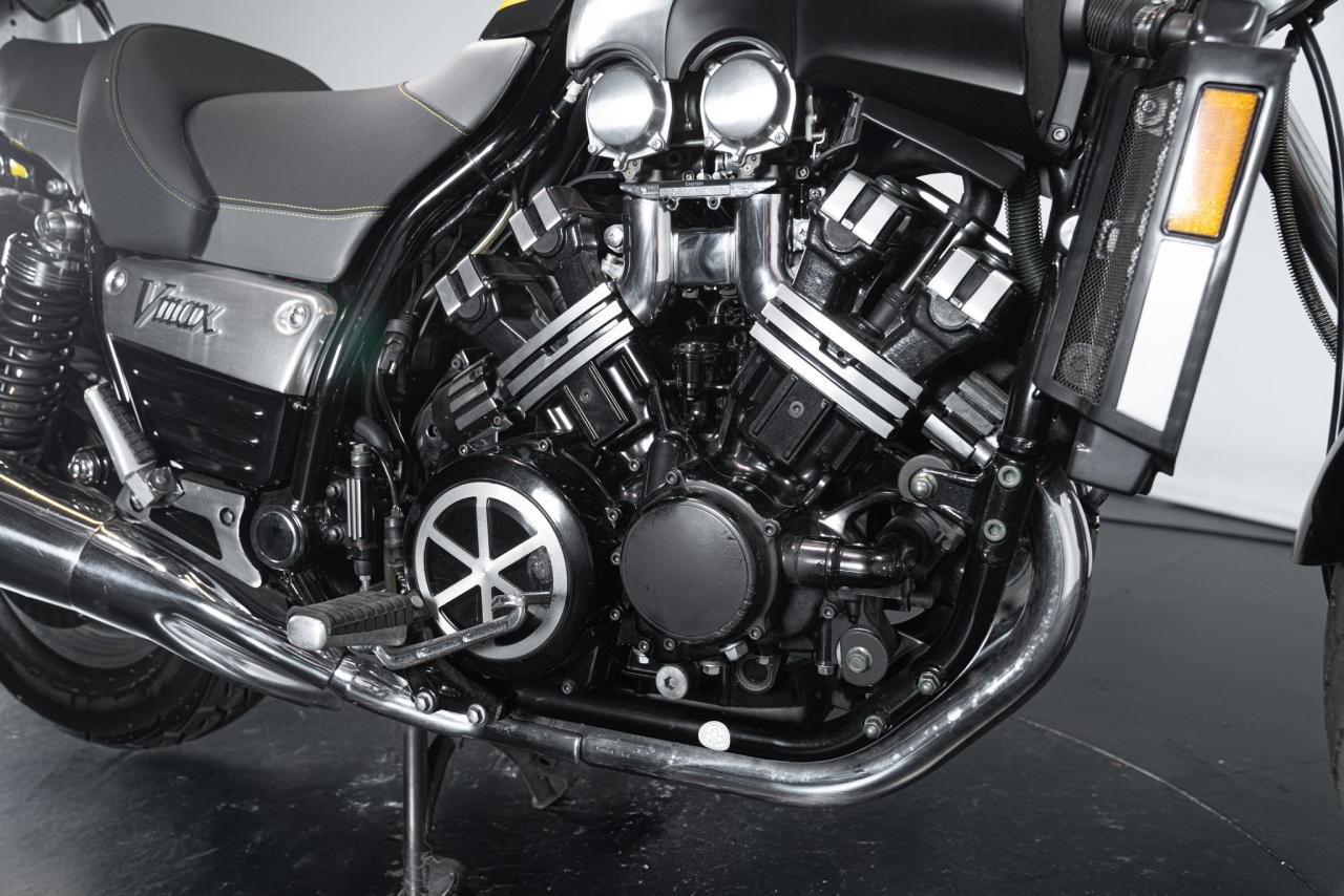 1999 Yamaha V-Max 1200