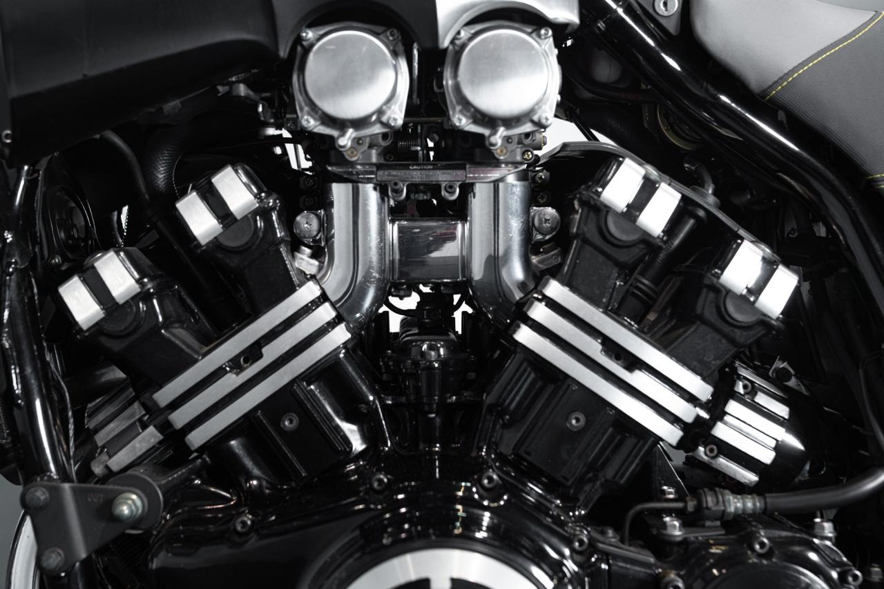 1999 Yamaha V-Max 1200