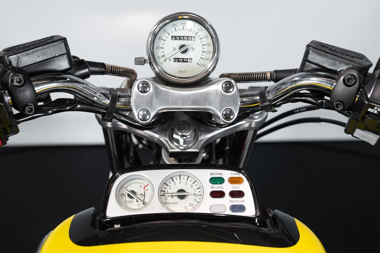 1999 Yamaha V-Max 1200