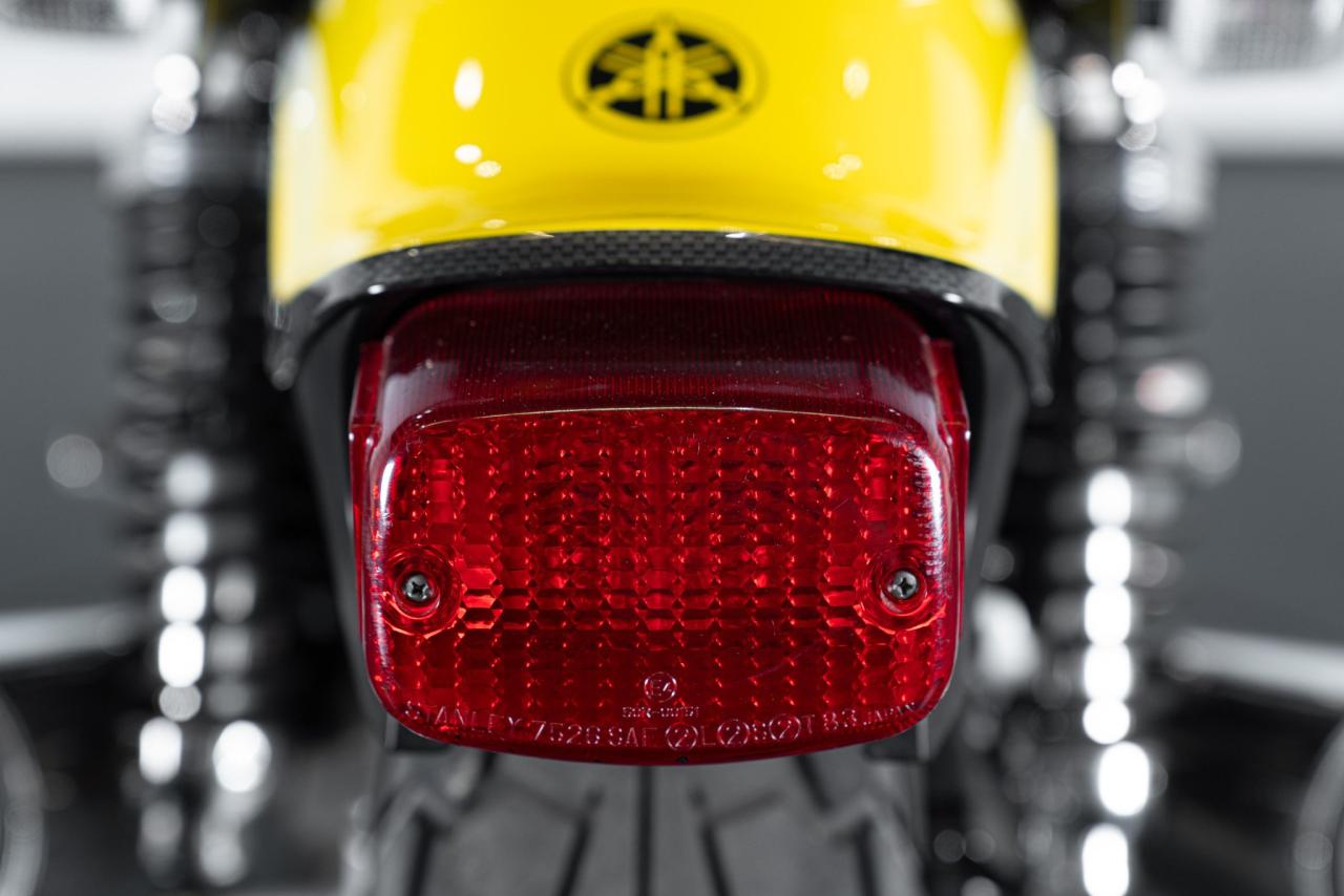 1999 Yamaha V-Max 1200