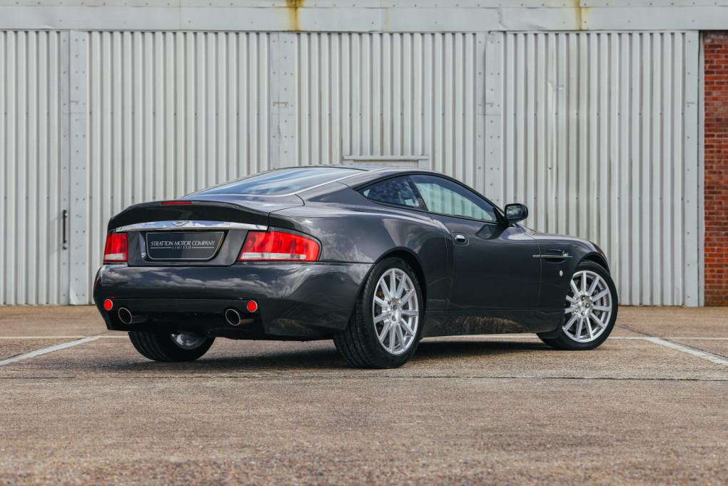 2004 Aston Martin Vanquish