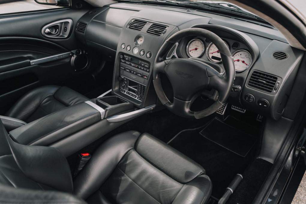 2004 Aston Martin Vanquish