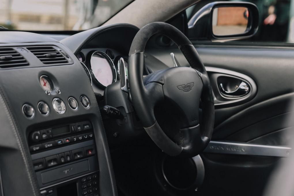 2004 Aston Martin Vanquish