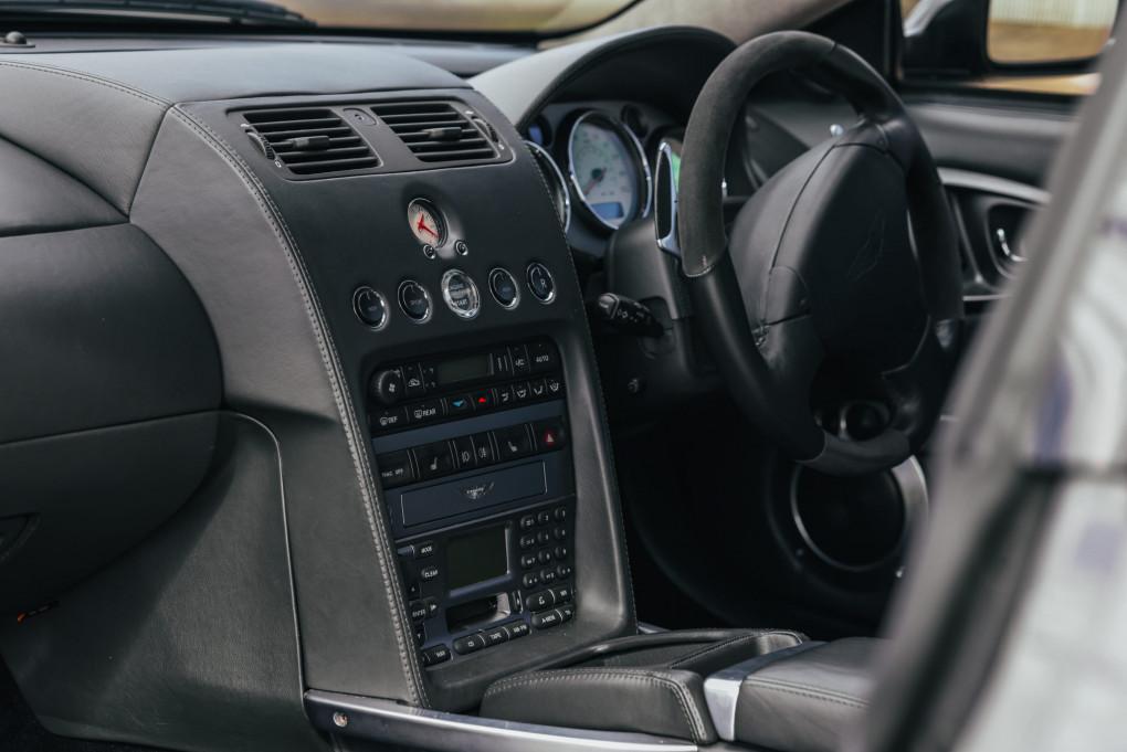 2004 Aston Martin Vanquish