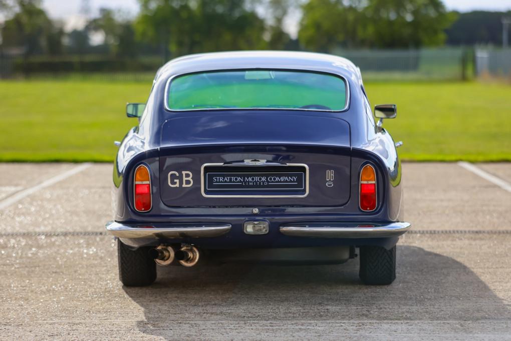 1967 Aston Martin DB6