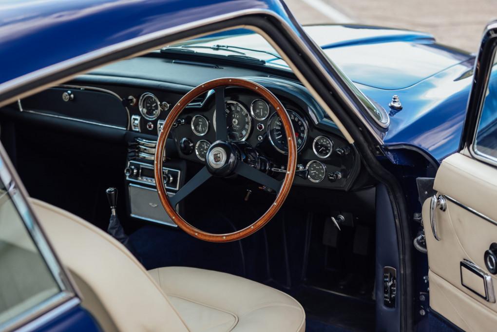 1967 Aston Martin DB6