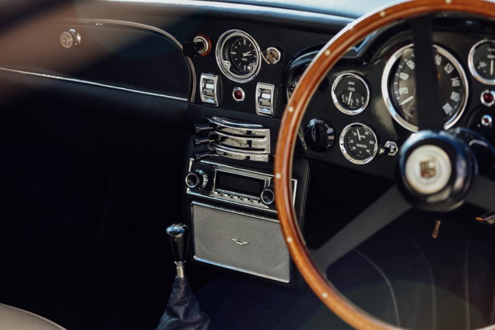 1967 Aston Martin DB6