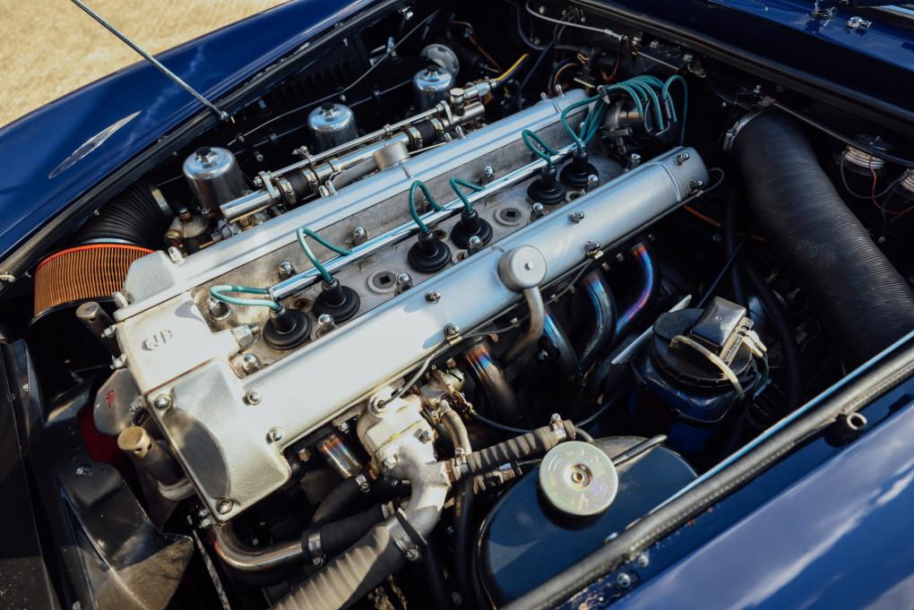 1967 Aston Martin DB6