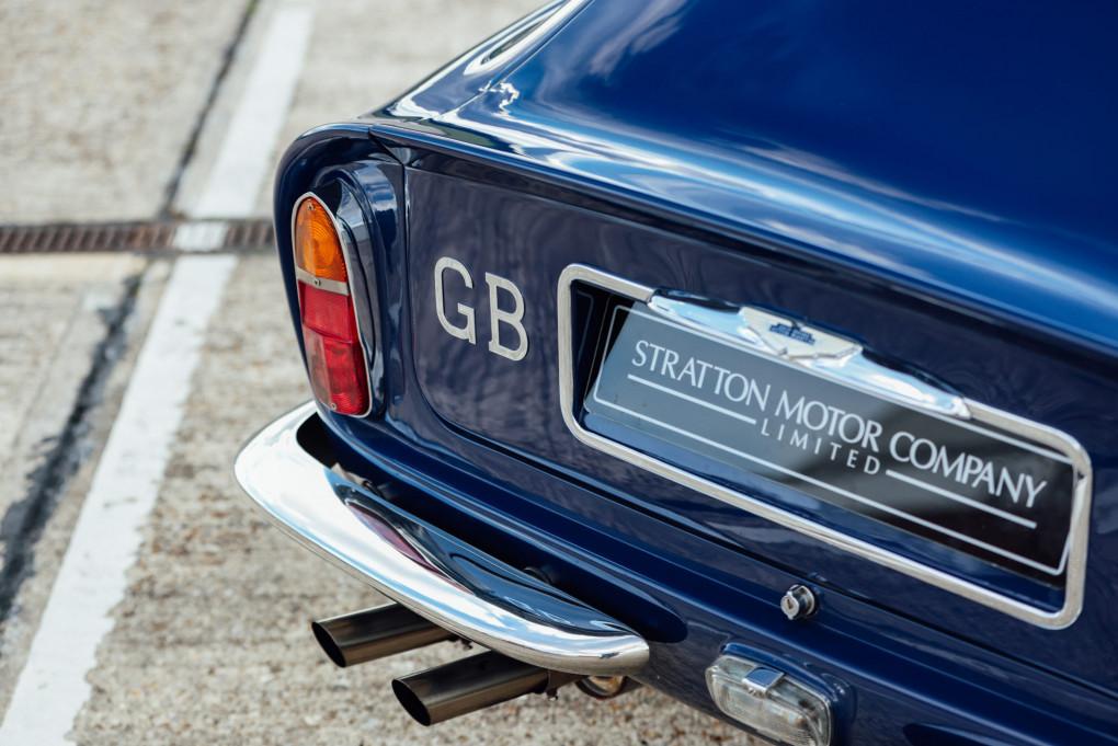 1967 Aston Martin DB6