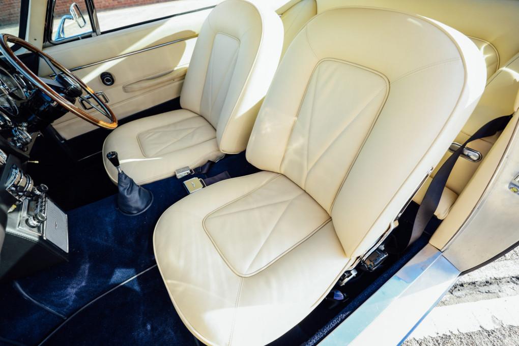 1967 Aston Martin DB6