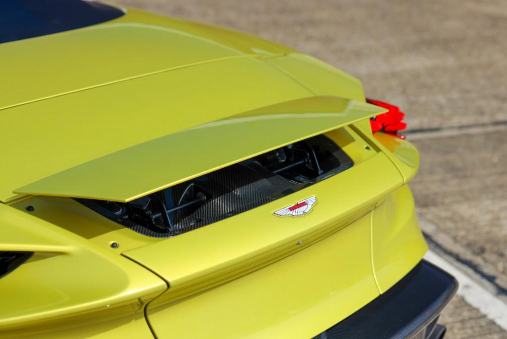 2017 Aston Martin Vanquish