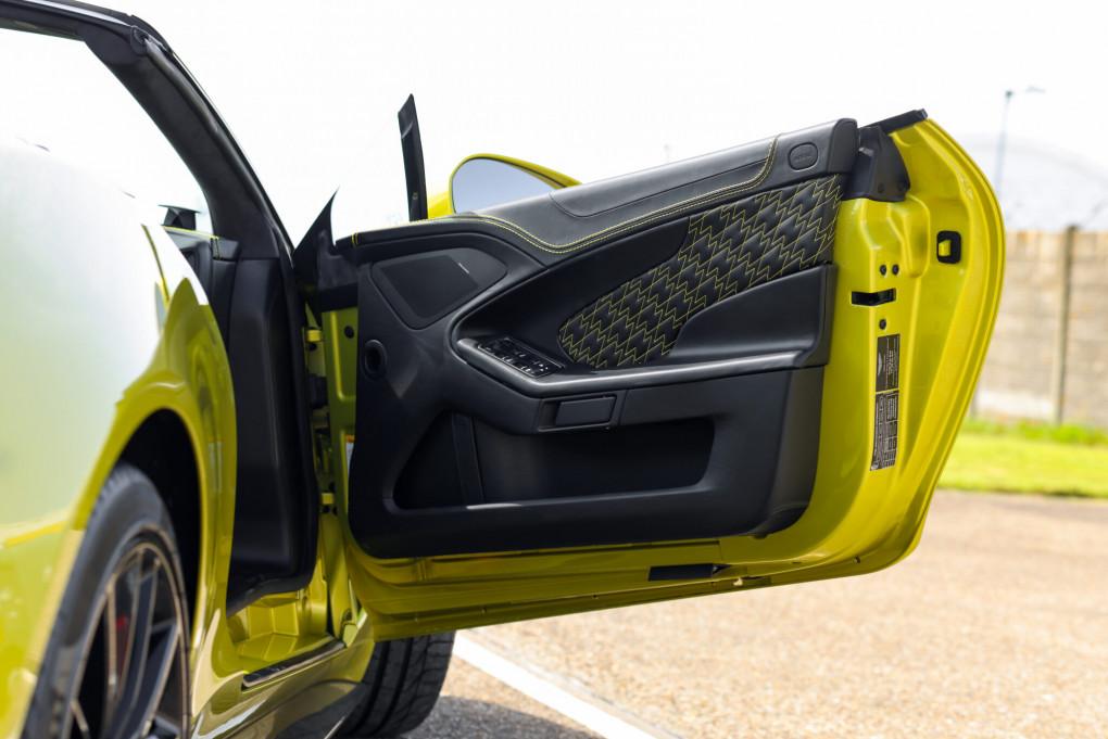 2017 Aston Martin Vanquish