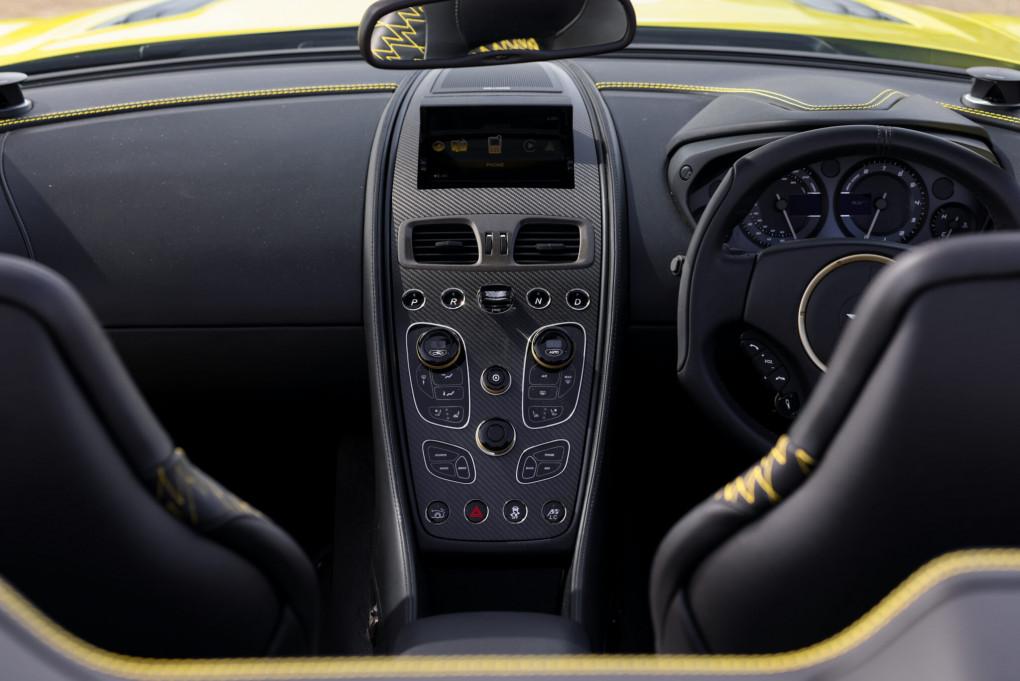 2017 Aston Martin Vanquish