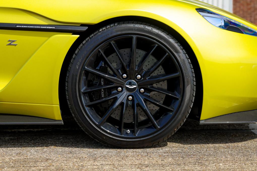 2017 Aston Martin Vanquish